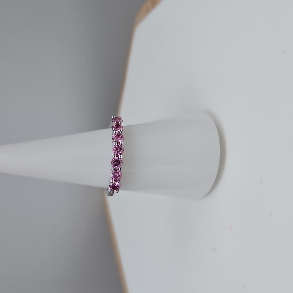 7 Stones Pink Moissanites